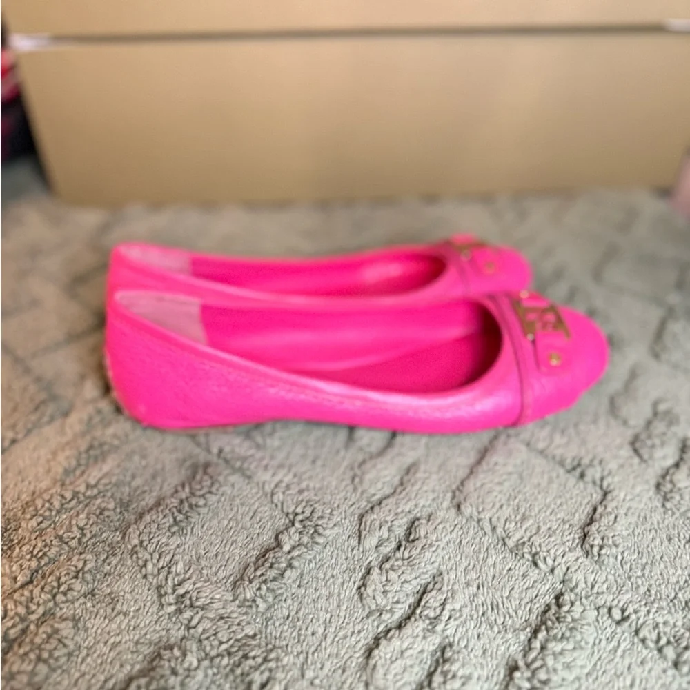 Tory Burch Pink Flats with Gold Accent - Picture 5 of 6